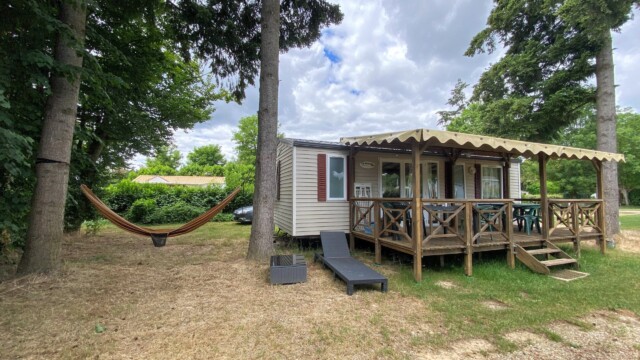 MH 6/8P (#36) Mobil-home ombragé et climatisé avec hamac